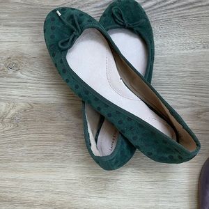 Land,sEnd Emerald Green Velvet Ballet Flats 8.5